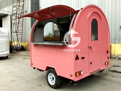  Why This Trailer Works Well for the French Market